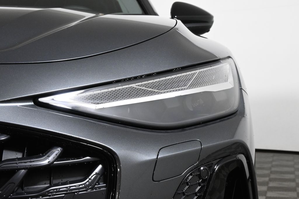 2026 Audi A6 Premium Plus - Photo 11