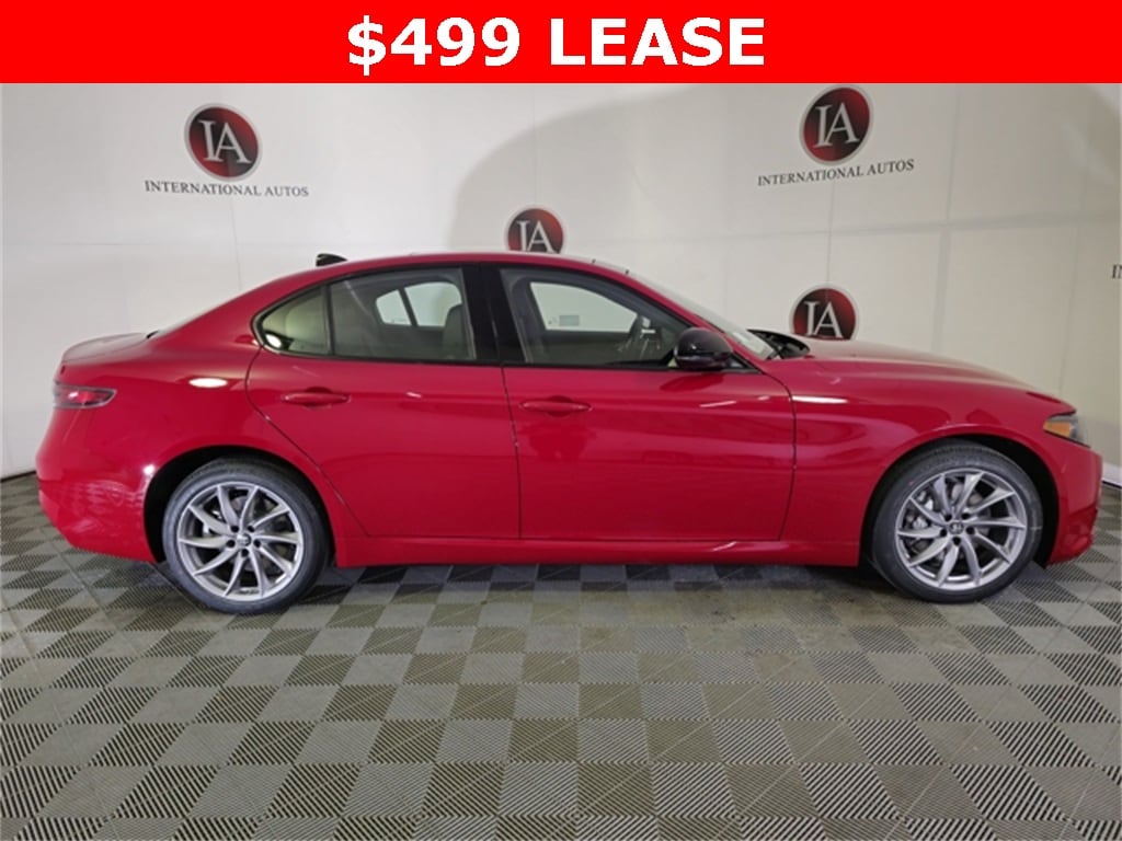 New 2025 Alfa Romeo Giulia AWD Sedan