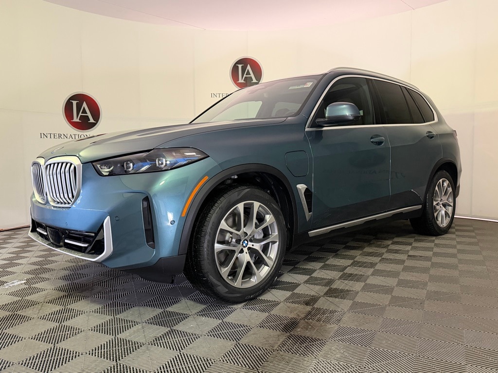 New 2026 BMW X5 PHEV xDrive50e SUV