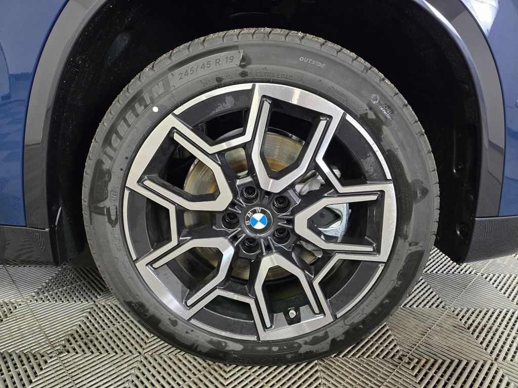 New 2026 BMW X1 xDrive28i SUV
