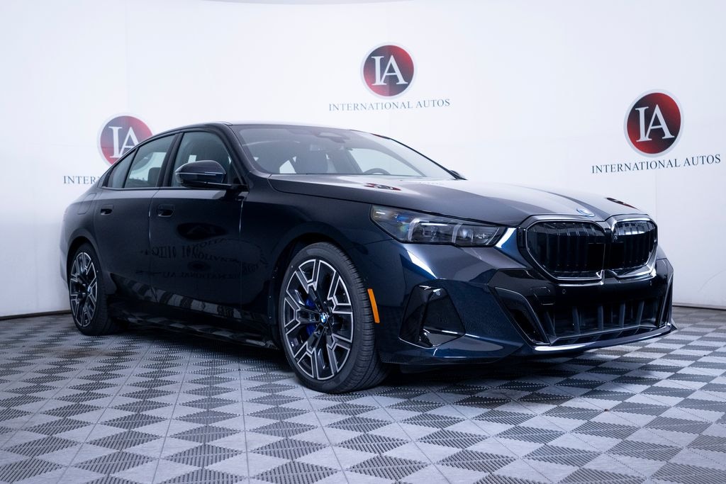 New 2027 BMW 550e xDrive Sedan