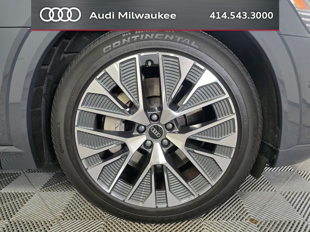 Used 2024 Audi Q8 e-tron Prestige with VIN WA16ABGE4RB007436 for sale in West Allis, WI