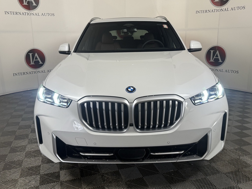 New 2026 BMW X5 PHEV xDrive50e SUV
