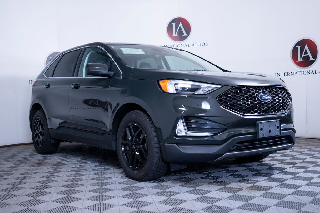 Used 2023 Ford Edge SEL SUV