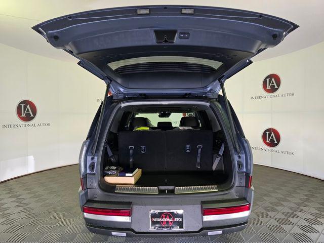 2026 Hyundai Santa Fe Limited - Photo 8