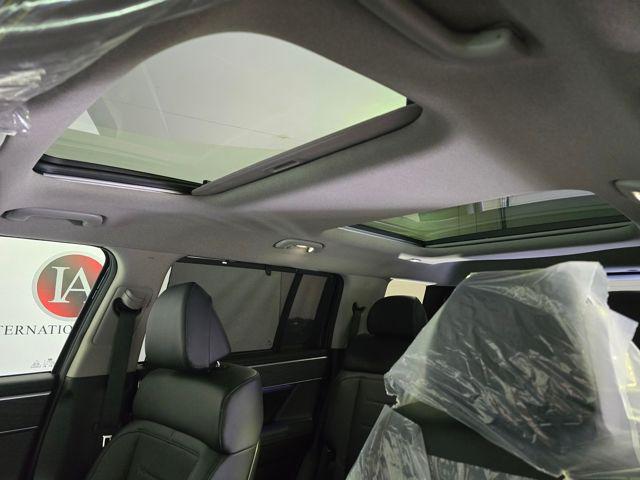 2026 Hyundai Santa Fe Limited - Photo 13