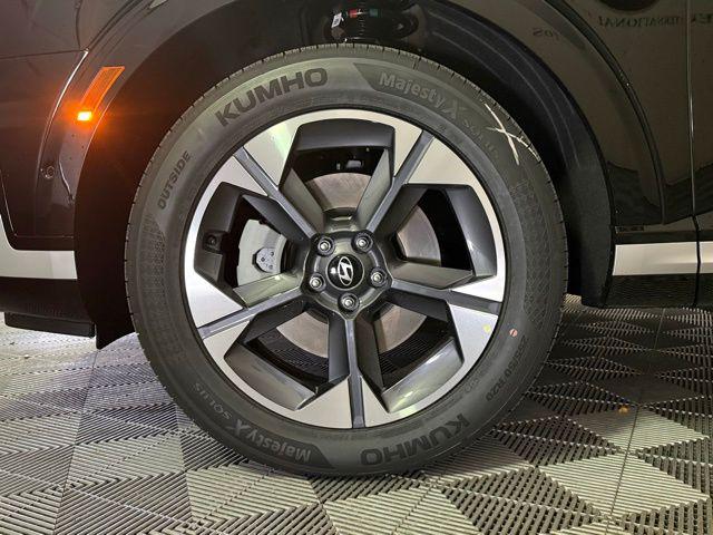 2026 Hyundai Palisade Limited - Photo 9