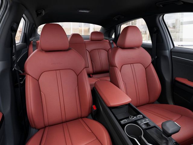 2026 Kia K5 GT-Line - Photo 14