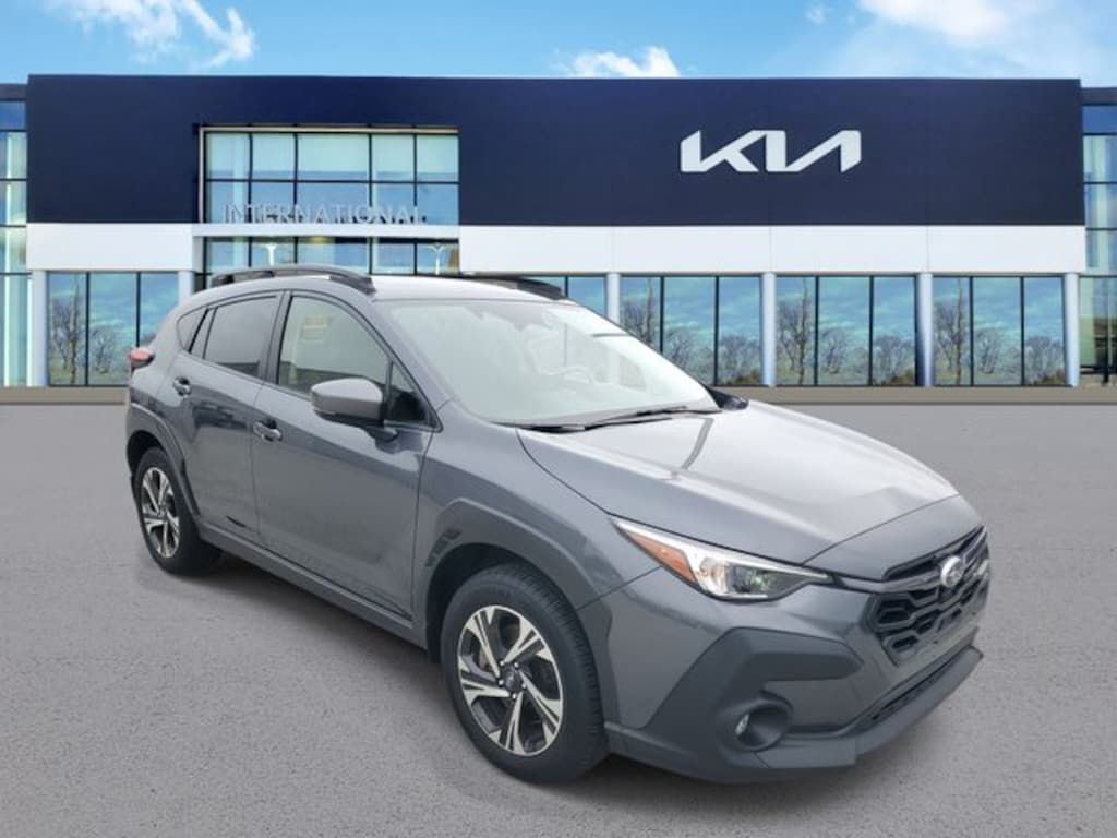 Used 2024 Subaru Crosstrek Premium SUV