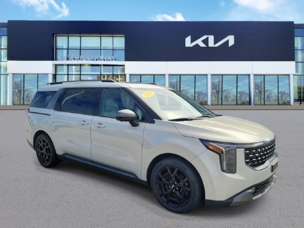 Certified 2025 Kia Carnival SX Prestige Minivan/Van