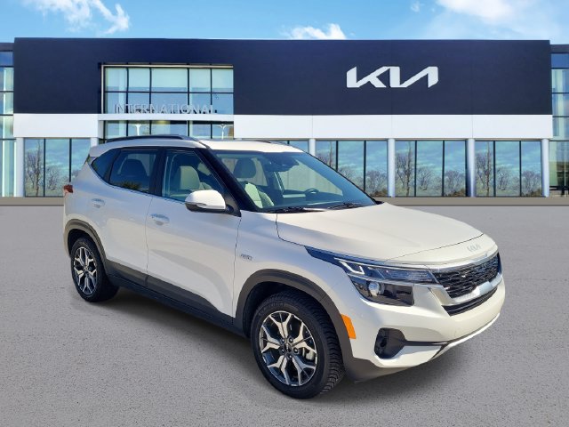 Certified 2023 Kia Seltos EX SUV