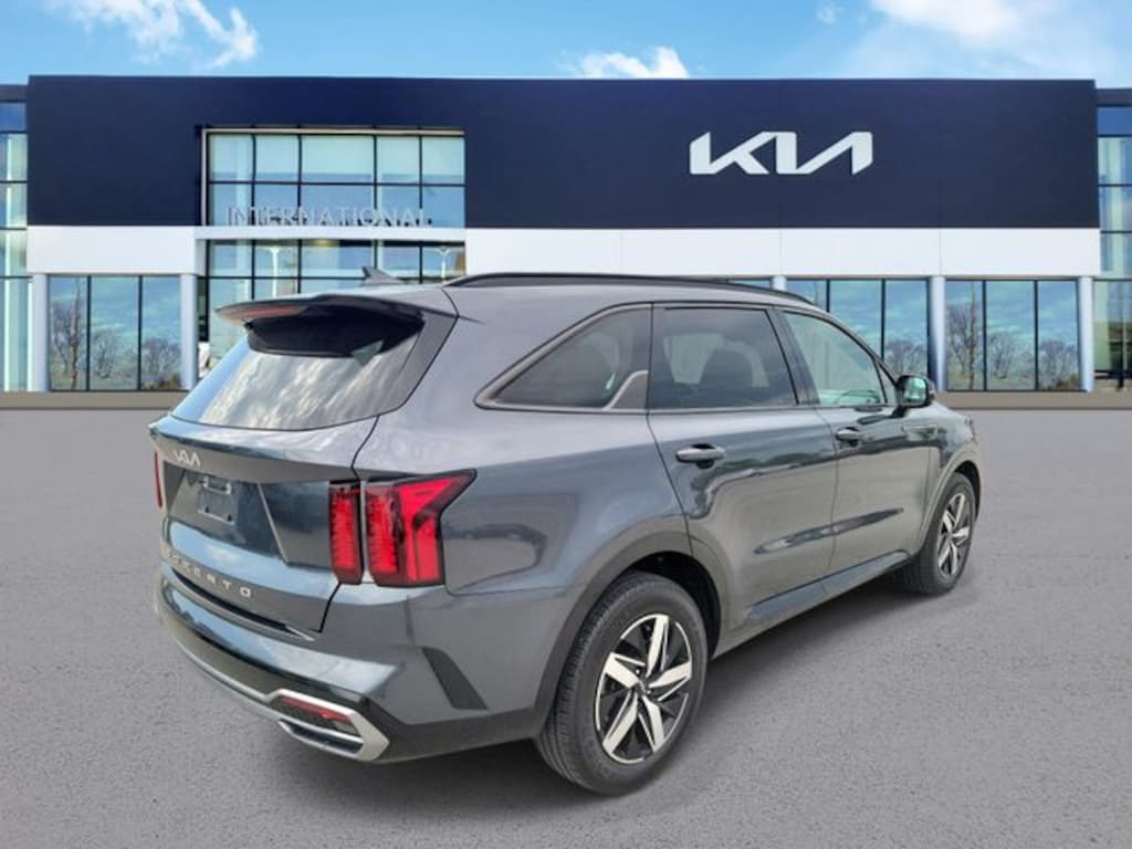 Certified 2022 Kia Sorento S SUV