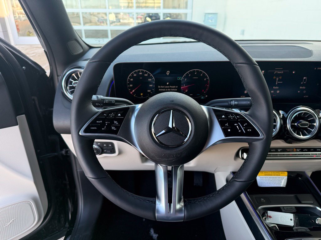 2026 Mercedes-Benz GLB GLB 250 - Photo 18
