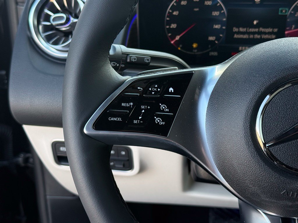 2026 Mercedes-Benz GLB GLB 250 - Photo 20