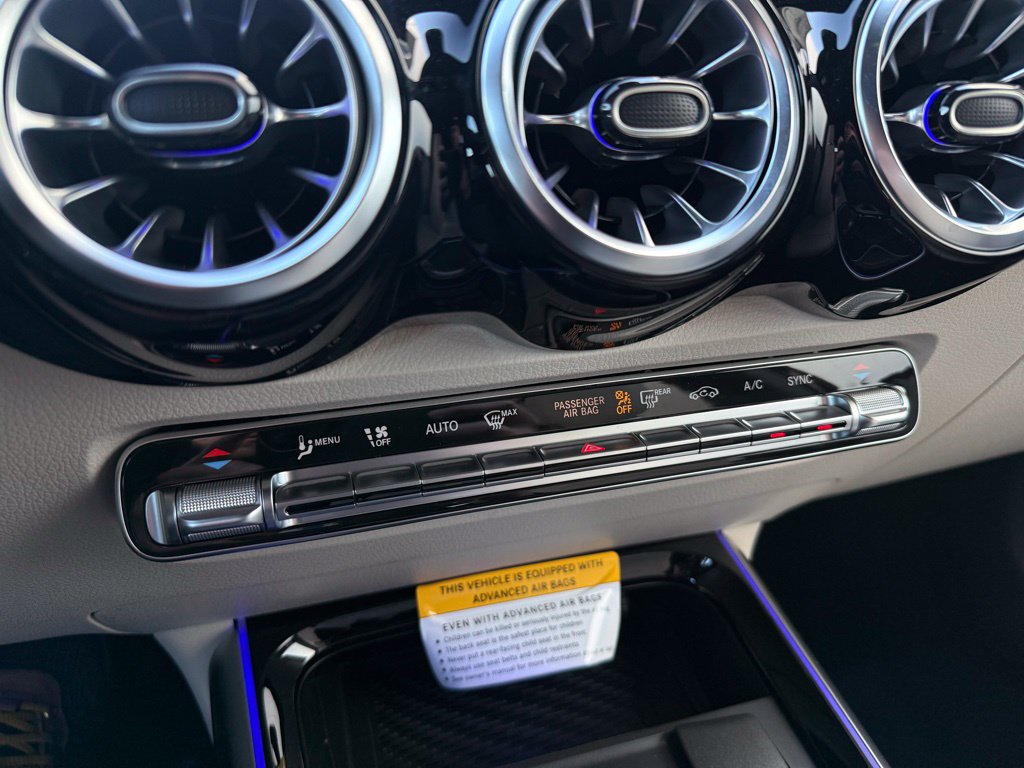 2026 Mercedes-Benz GLB GLB 250 - Photo 24