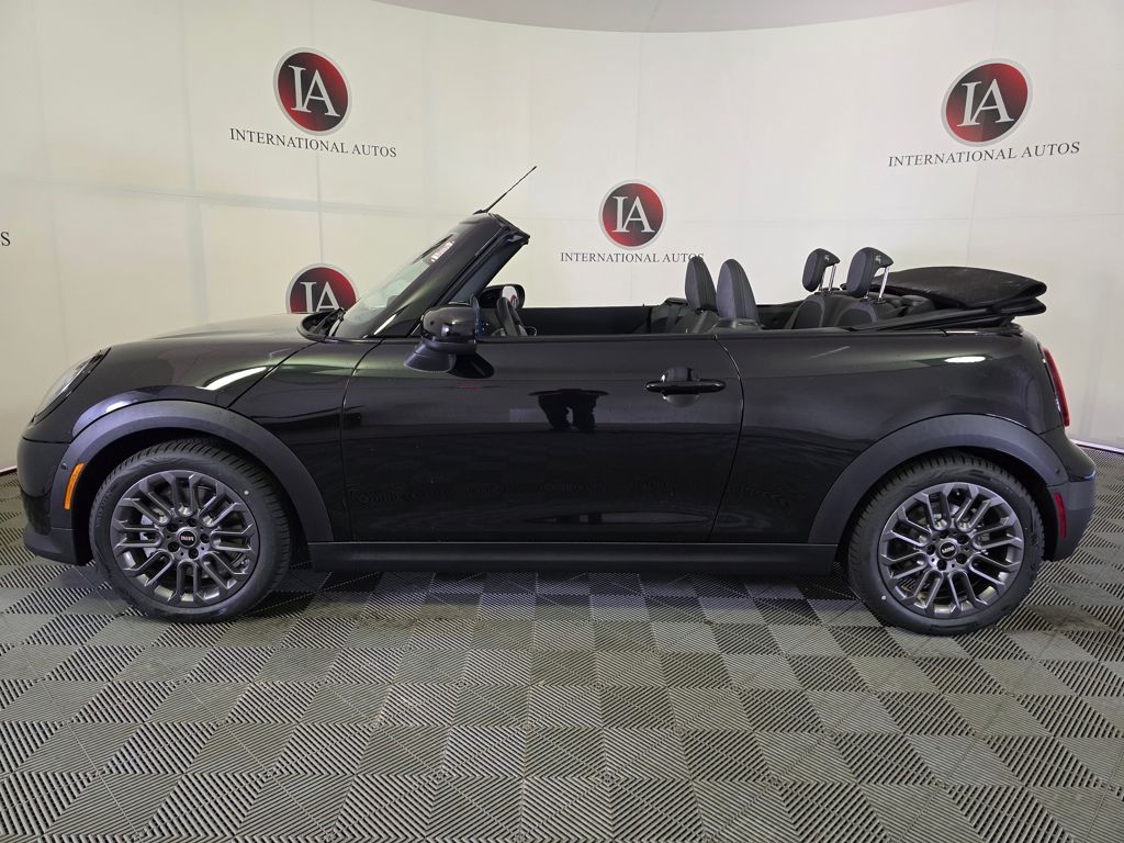 2026 MINI Convertible S - Photo 9