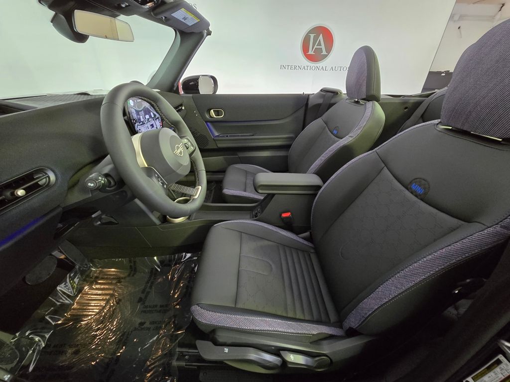 2026 MINI Convertible S - Photo 15