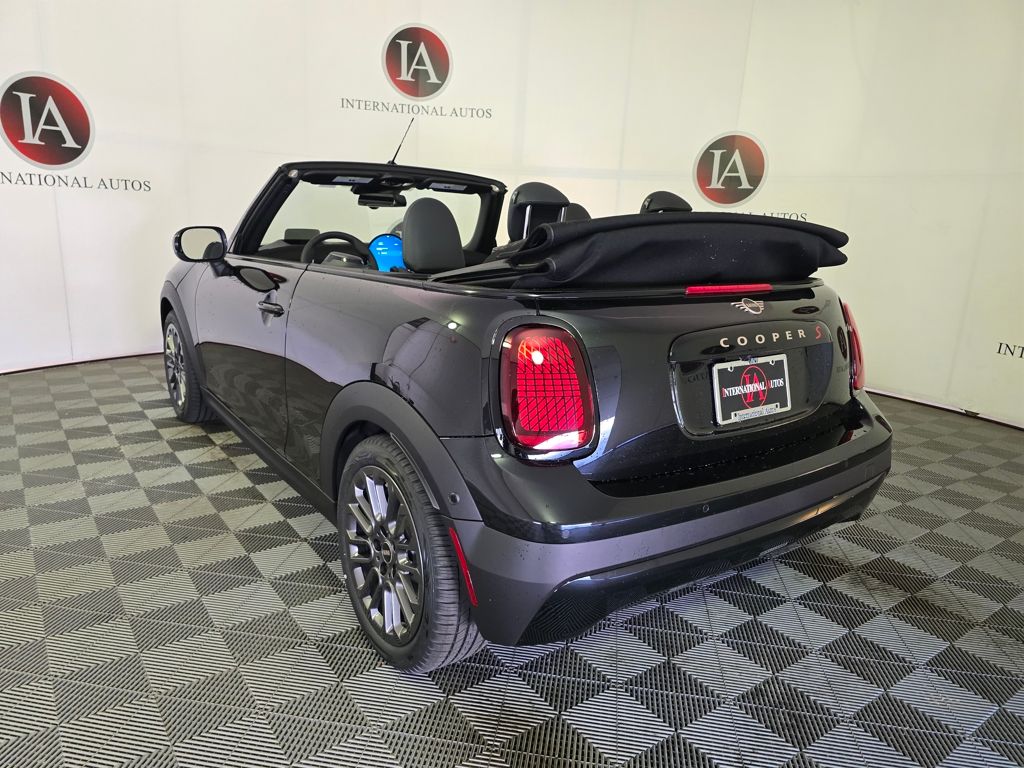 2026 MINI Convertible S - Photo 11