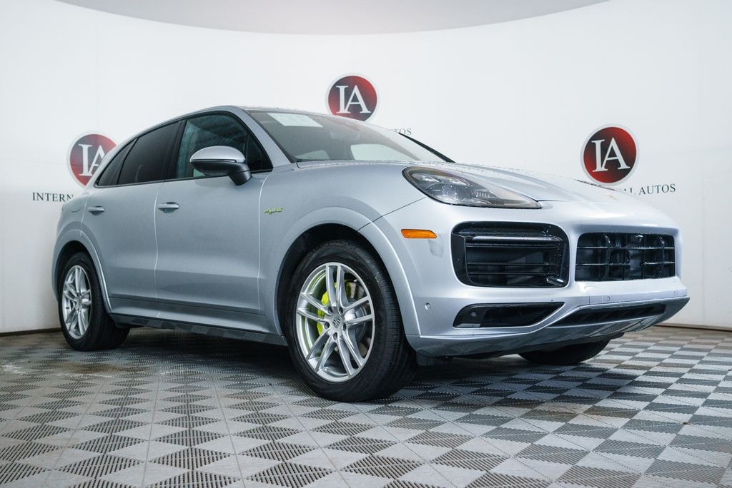Used 2023 Porsche Cayenne E-Hybrid SUV