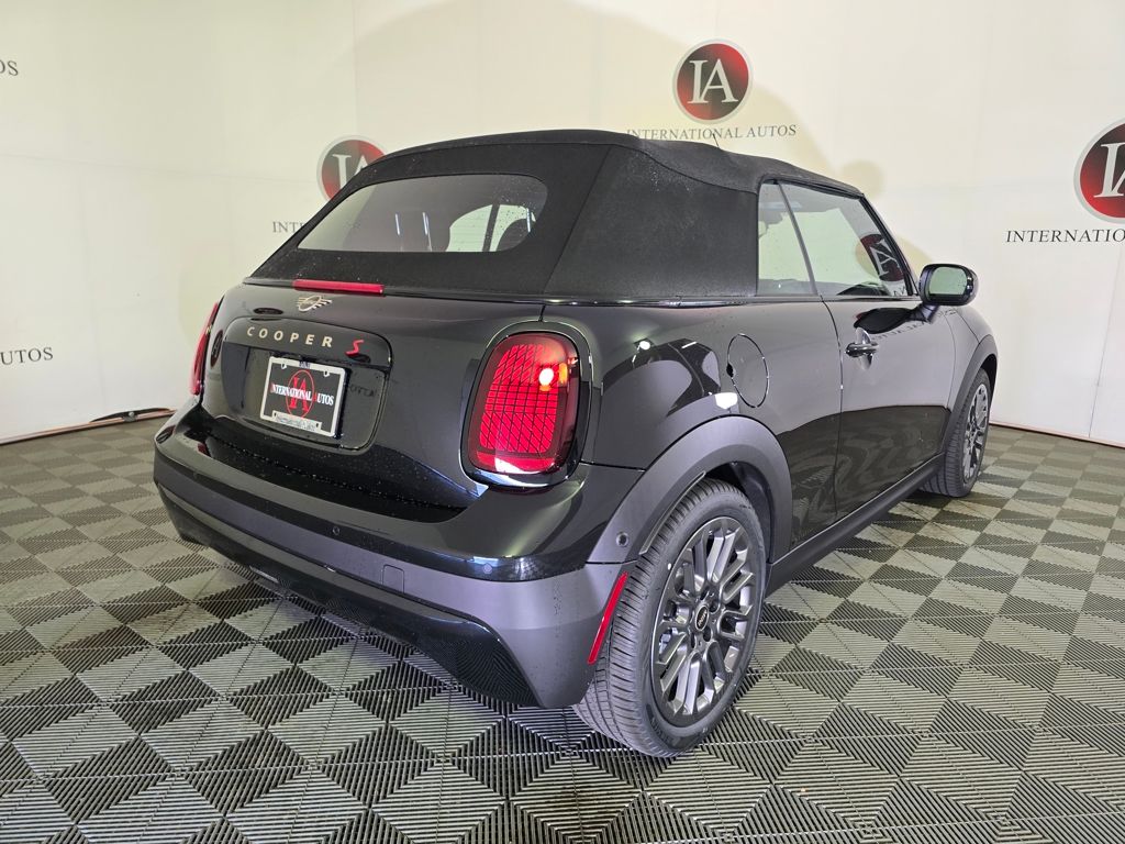 2026 MINI Convertible S - Photo 5