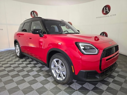 2026 MINI Countryman Iconic SUV