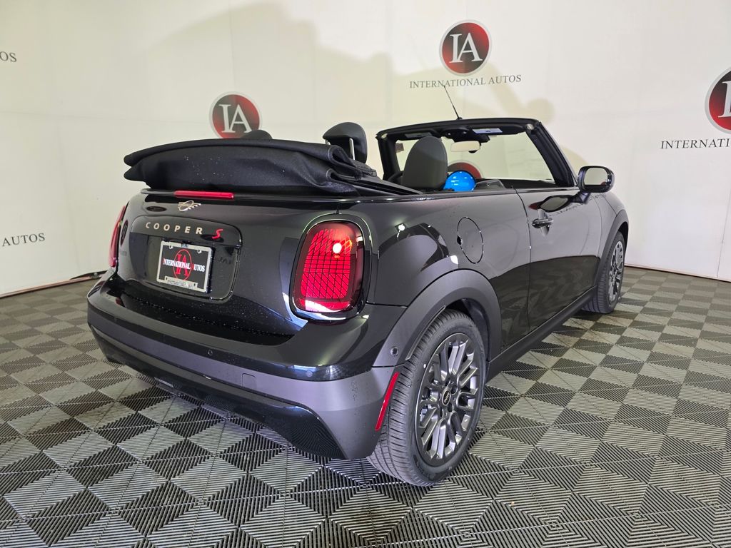 2026 MINI Convertible S - Photo 6