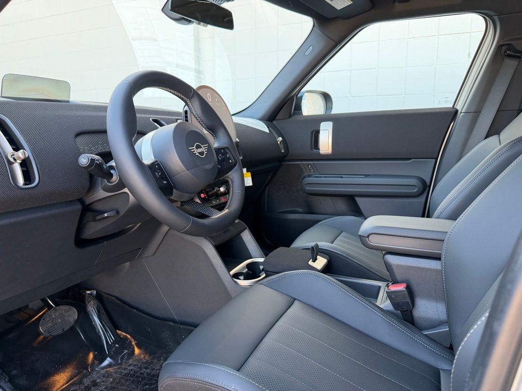 New 2026 MINI Countryman Signature Plus SUV