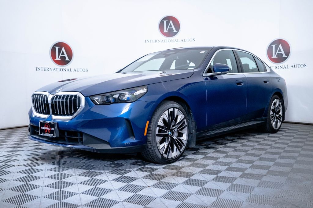 Used 2025 BMW 540i xDrive Sedan