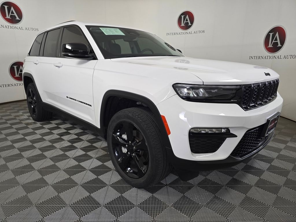 Used 2023 Jeep Grand Cherokee Limited SUV