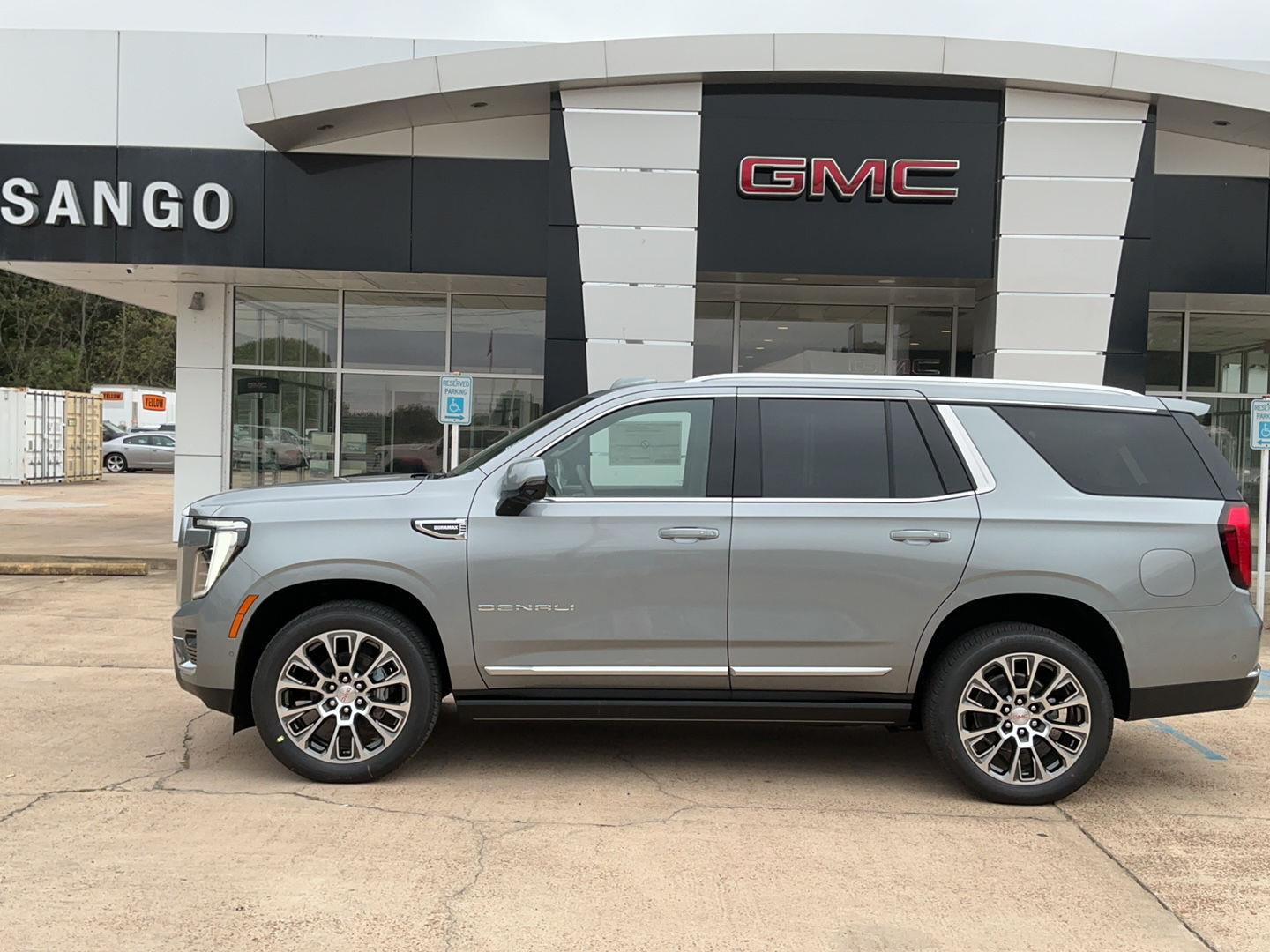 2027 GMC Yukon Denali