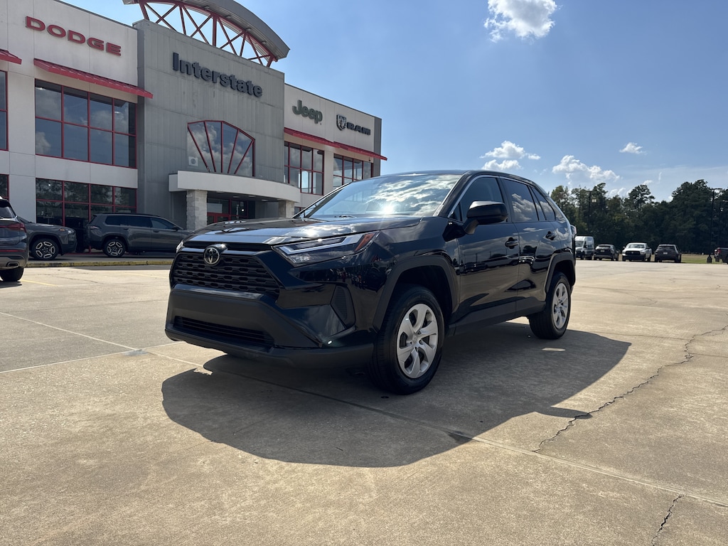 Used 2025 Toyota RAV4 LE LE FWD
