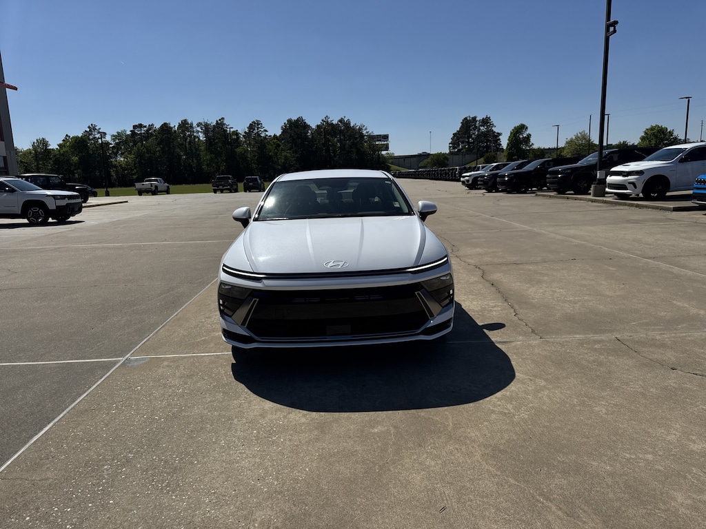 Used 2025 Hyundai Sonata SEL Sedan