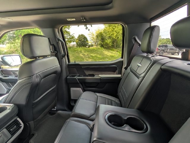 2025 Ford F-150 Platinum - Photo 35