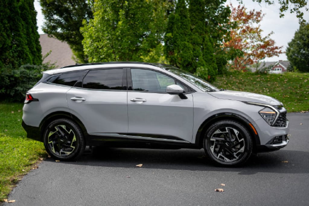 Used 2023 Kia Sportage SX-Prestige SUV
