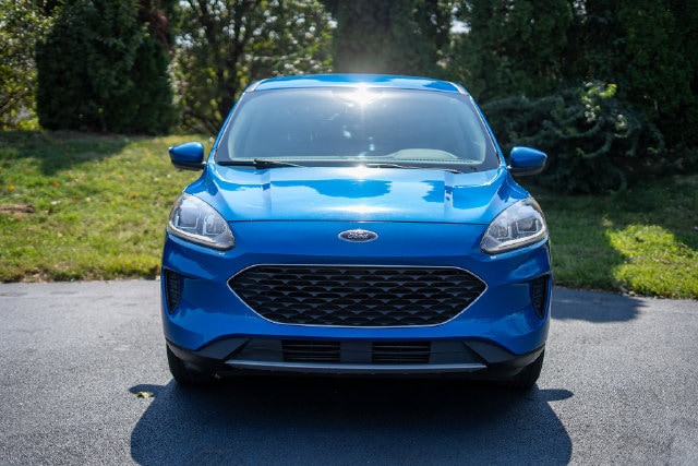 Used 2020 Ford Escape SE with VIN 1FMCU0G66LUC27228 for sale in Miamisburg, OH