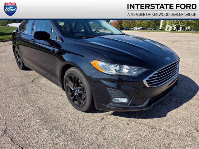 Used 2019 Ford Fusion SE Sedan