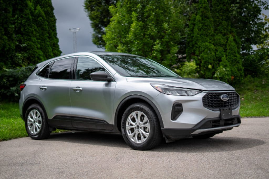 Used 2024 Ford Escape Active SUV