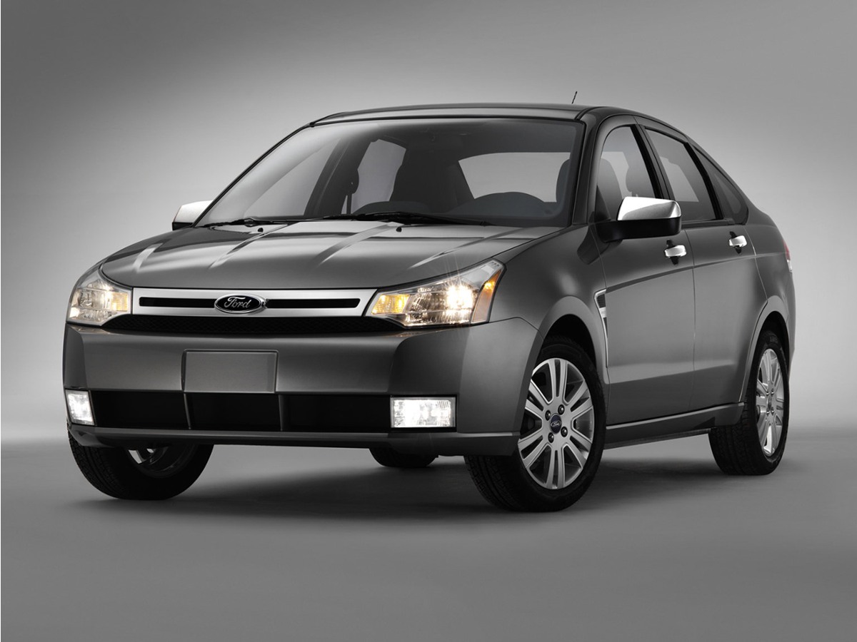 Used 2009 Ford Focus SE Sedan