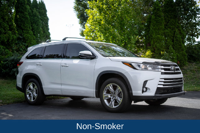 Used 2019 Toyota Highlander Limited V6 SUV