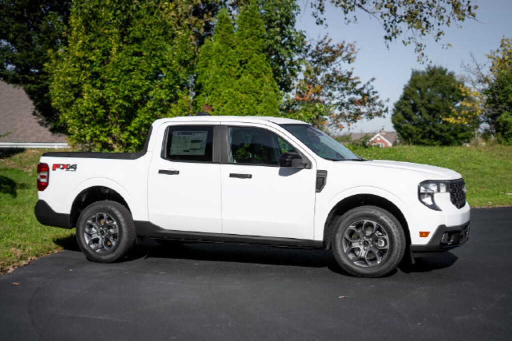 New 2026 Ford Maverick XLT Truck SuperCrew