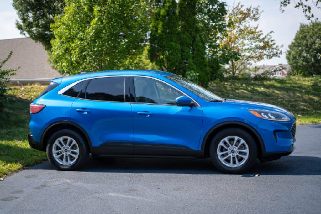 Used 2020 Ford Escape SE SUV