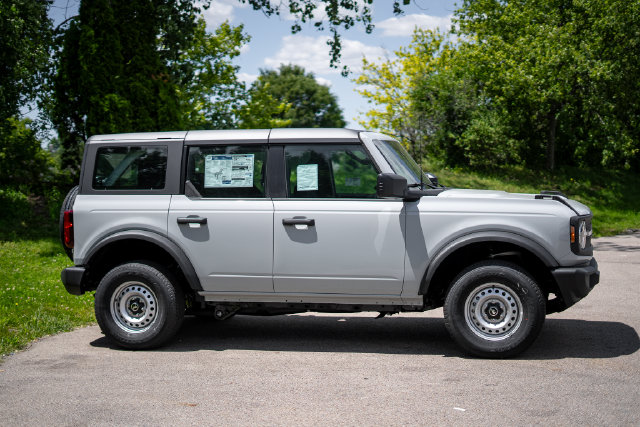 New 2026 Ford Bronco Base SUV