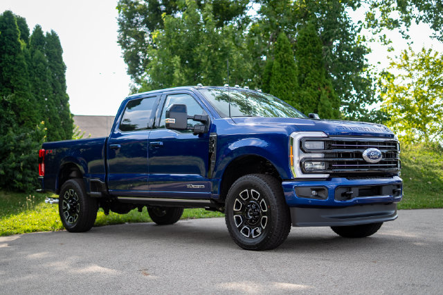 New 2026 Ford F-250SD Platinum Truck Crew Cab