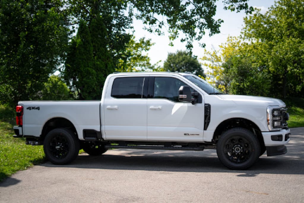 New 2026 Ford F-250SD XLT Truck Crew Cab