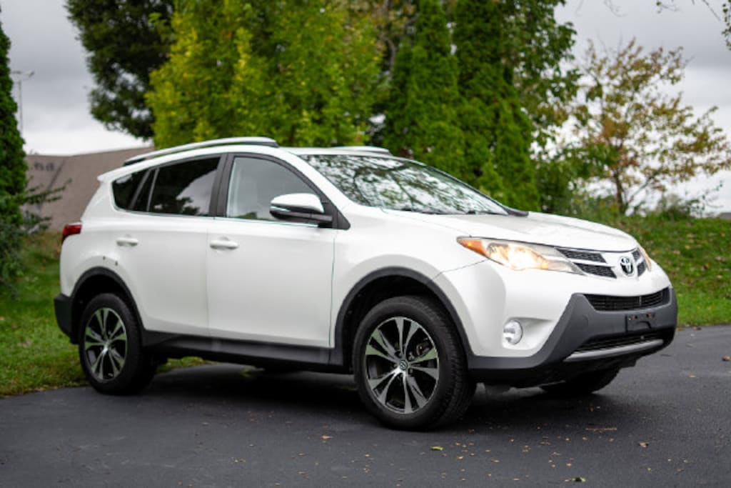 Used 2015 Toyota RAV4 Limited SUV