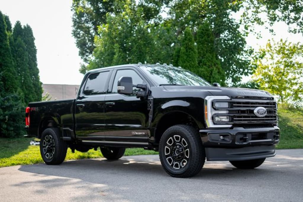 New 2026 Ford F-250SD Platinum Truck Crew Cab