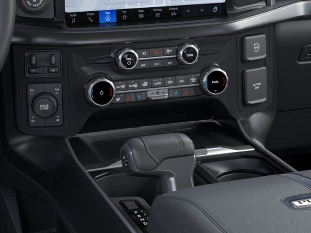 2025 Ford F-150 Platinum - Photo 52