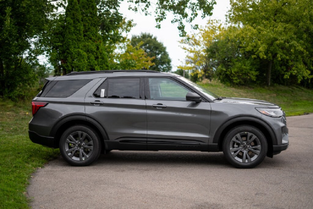 New 2026 Ford Explorer Active SUV