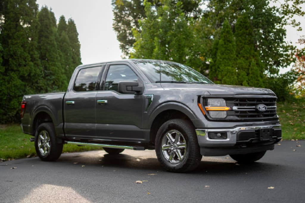 Used 2025 Ford F-150 XLT Truck SuperCrew Cab