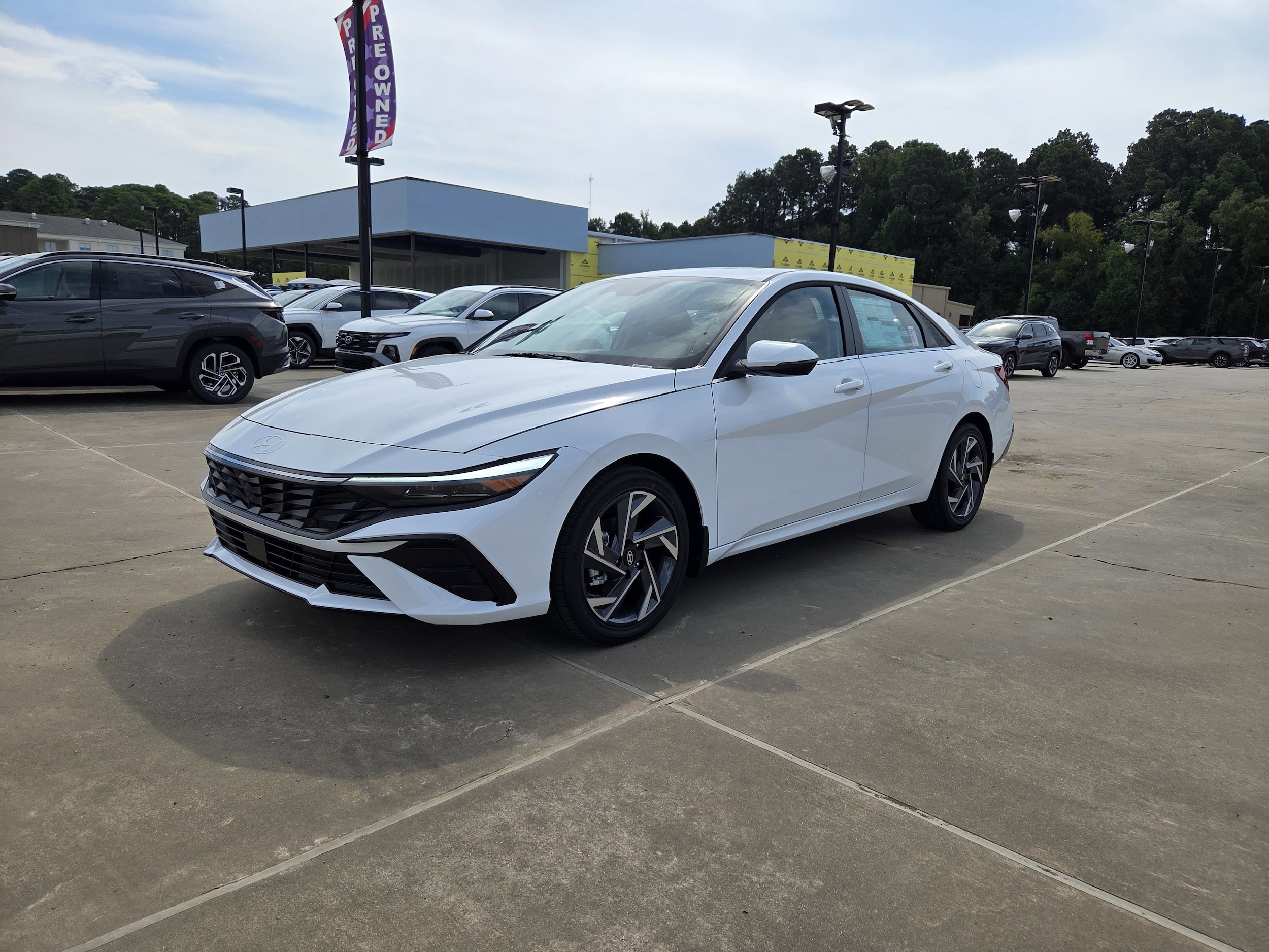 2025 Hyundai Elantra Limited